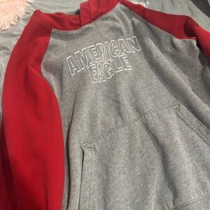 Men’s American Eagle sweatshirt